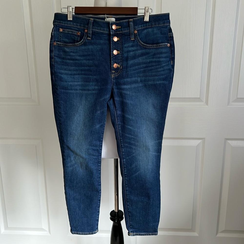 J Crew 9” Toothpick Denim Jeans Womens Sz 31 Petite